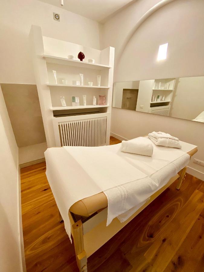 Hotel Saraceno Al Faro Tarent Zewnętrze zdjęcie